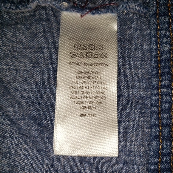 Artisans NY Sleeveless Demin vest size 2T - Picture 4 of 4